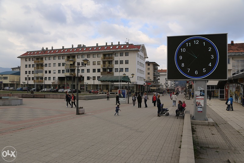 Stan na dan "GRUDVI" -centar Pala 8