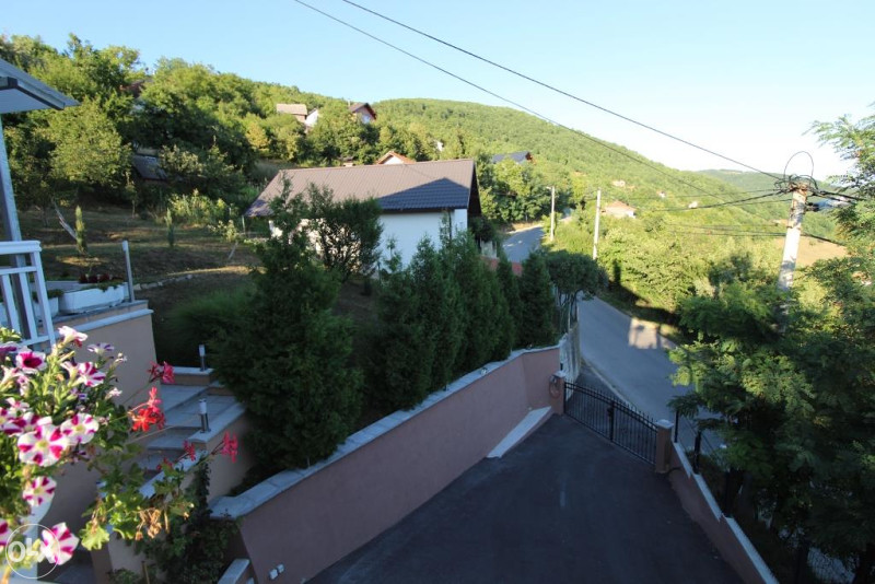 NN Nekretnine: kuca sa vocnjakom- Blagovac 12