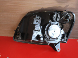 Far desni Citroën Berlingo