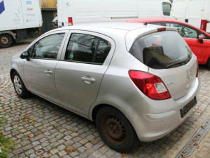 Far stopka stopa štopa Opel Corsa (fotografija 1)