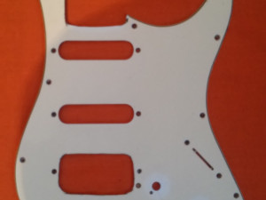 Pickguard za Fender Stratocaster  25 km