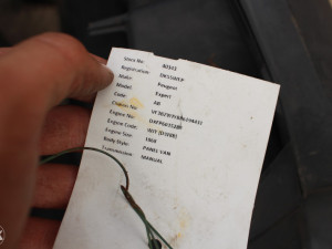 Branik prednji zadnji pezo Peugeot Expert (fotografija 1)