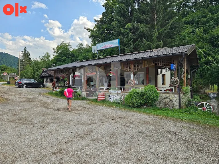 RESTAURANT AND HOUSE FOR SALE IN A TOP LOCATION