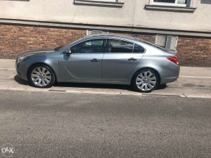 Hauba insignija Opel Insignia 2010 (fotografija 5)