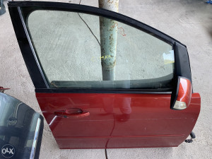 Prednja desna vrata Ford Focus 2006