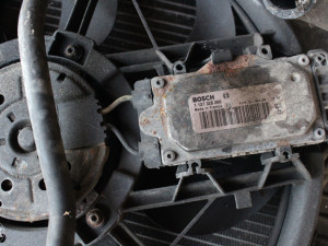 Hladnjak vode klime interkuler Ford Focus (fotografija 3)