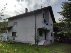 Prodaje se dio kuće u Srebreniku u ul. Mehmeda Ramića-Ramba photo 4