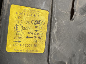 Far lijevi Ford Mondeo 2003 (fotografija 1)
