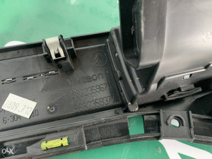 Konzola unutarnja enterijer Citroën C5