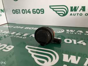Pumpa Mercedes W246 (fotografija 2)