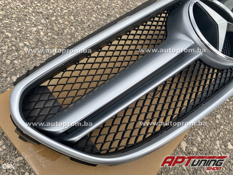 Mercedes E klasa W212 S212 2013-2016 AMG maska grill