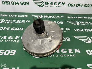 Servo dobos Mercedes W246 (fotografija 1)