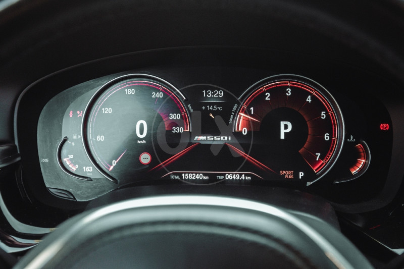 BMW M550i G30 xDrive V8 Twin-Turbo M Permormance