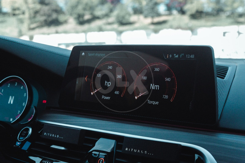 BMW M550i G30 xDrive V8 Twin-Turbo M Permormance