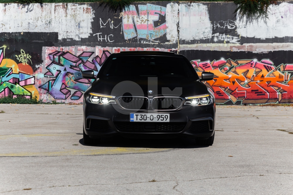 BMW M550i G30 xDrive V8 Twin-Turbo M Permormance