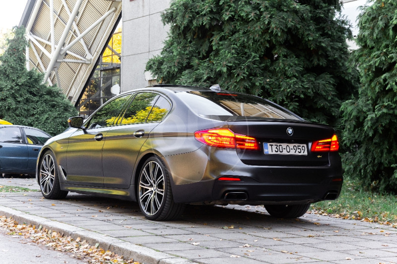 BMW M550i G30 xDrive V8 Twin-Turbo M Permormance
