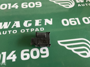 Motoric klapne Audi A6 4F 2006 (fotografija 3)