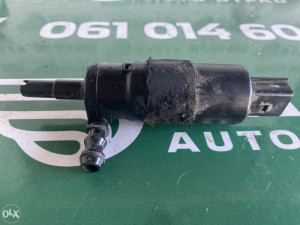 Pumpica brisaca Audi (fotografija 1)