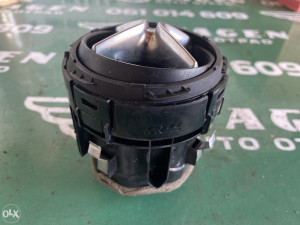 Ventilacija Mercedes W246 (fotografija 2)