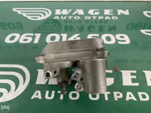 Motoric usisne grane Audi A6 4F (fotografija 3)