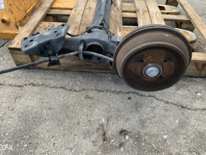 Torzija most trap Peugeot 207 (fotografija 1)