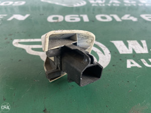 MERCEDES BENZ W246 W212 KAPA RUCKA ZADNJIH DESNIH VRATA