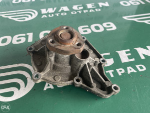 Vodena pumpa Audi A6 4F