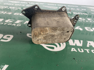 Hladnjak ulja Audi A6 4F (fotografija 1)