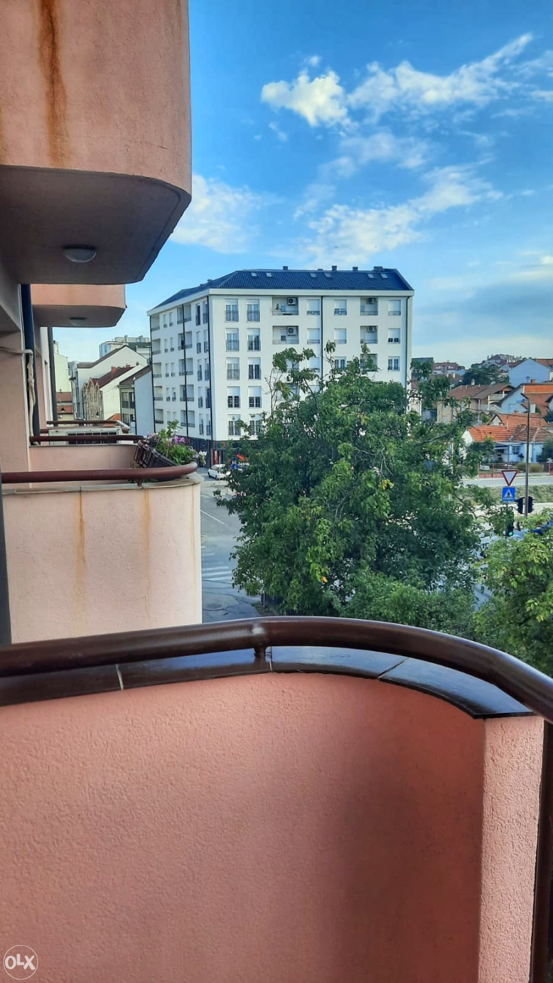 Apartman Sky Stan na dan Bijeljina 065/670-986 5