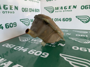 Audi A4 B5 Boca vode 8DO121403L