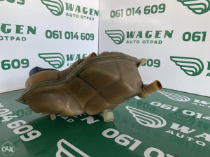 Boca vode Audi A4 B5 (fotografija 2)