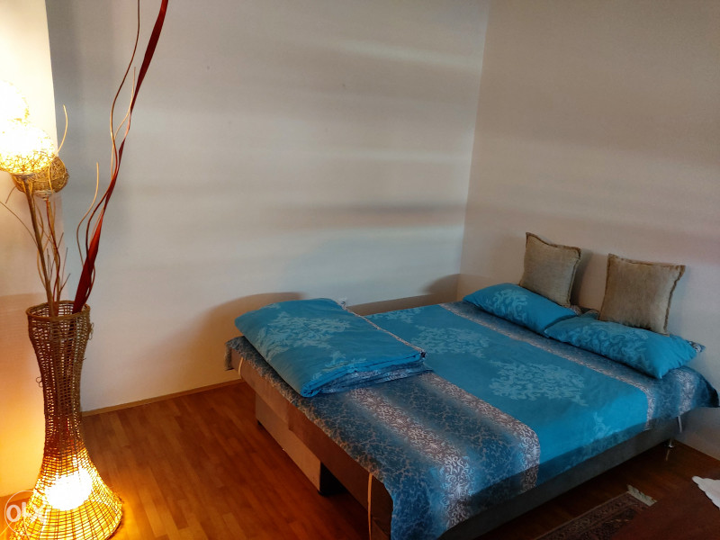 Iznajmljujem/izdajem stan u centru Banja Luke, 36 m2 3