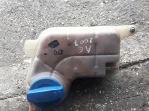 Posuda vode hladnjaka audi A6 27 tdi 30 tdi