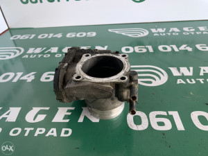 Klapna gasa 4f Audi A4