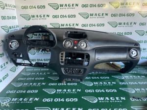 Instrument tabla Citroën C3 2005 (fotografija 3)