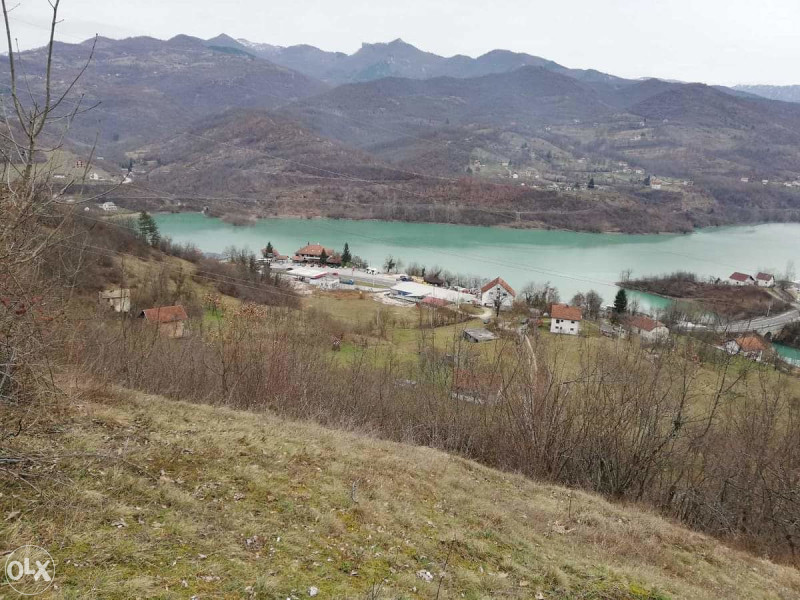 Zemljiste u blizini Konjica-pogled na Jablanicko jezero 7