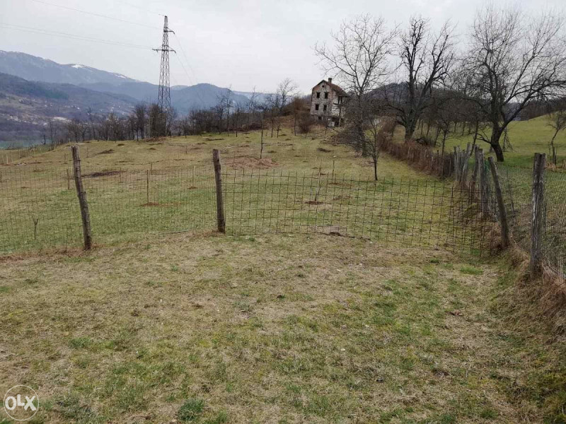 Zemljiste u blizini Konjica-pogled na Jablanicko jezero 3