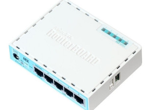 Mikrotik Router RB750Gr3, HEX
