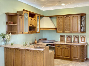 KUHINJE / KUHINJA - DRVO MASIV, KORITO