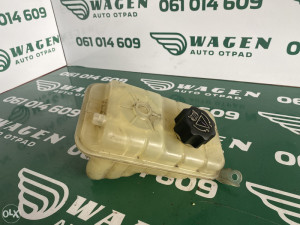 Cotroen boca vode Citroën C5 2011