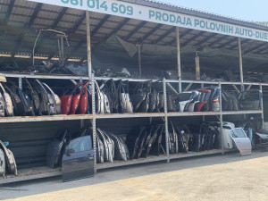 Auto otpad wagen auto dijelovi originalni (fotografija 3)