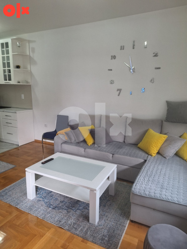 Stan na dan Banja Luka 065 513 241 kod studentskog doma 7