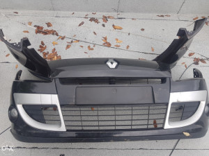 Prednji branik reno skenik