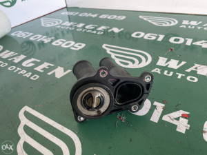 Kućište termostata termostat b Ford Fiesta (fotografija 3)