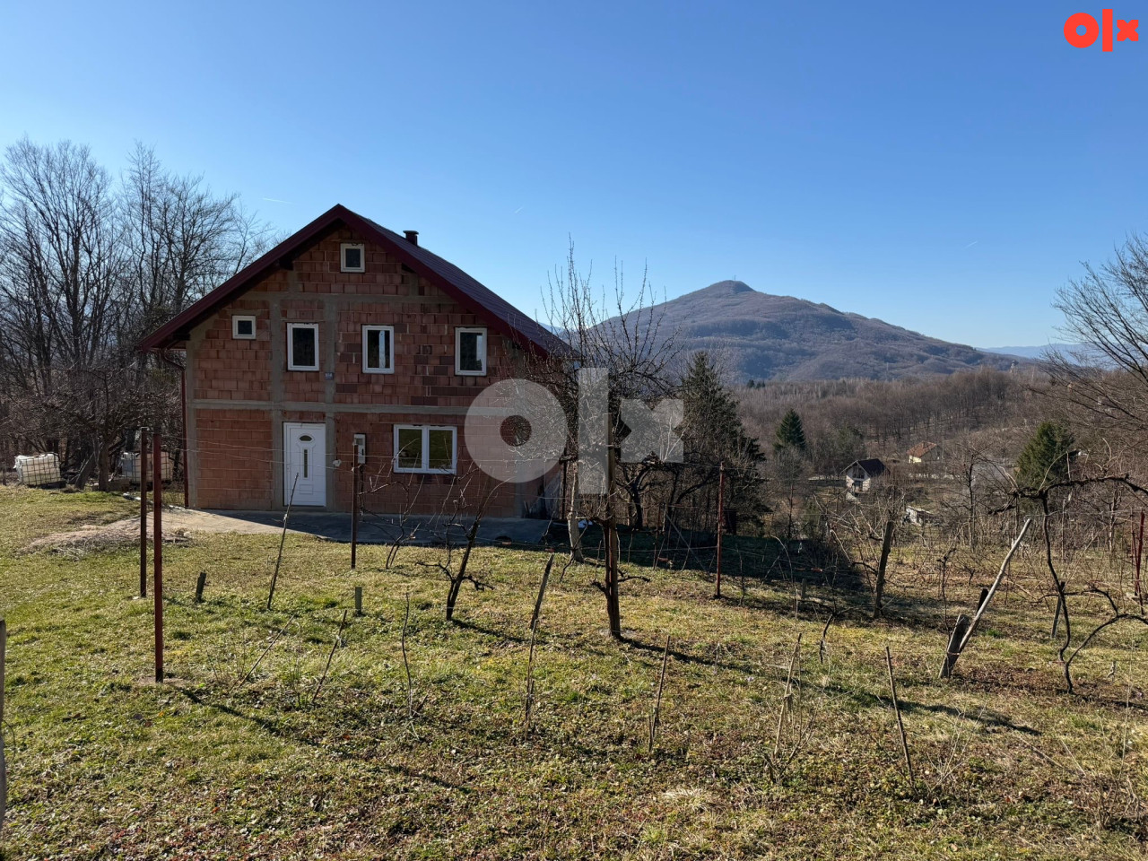 Kuća, zemljište 15 000 m2, Kobiljača, Gornji Azapovići 22