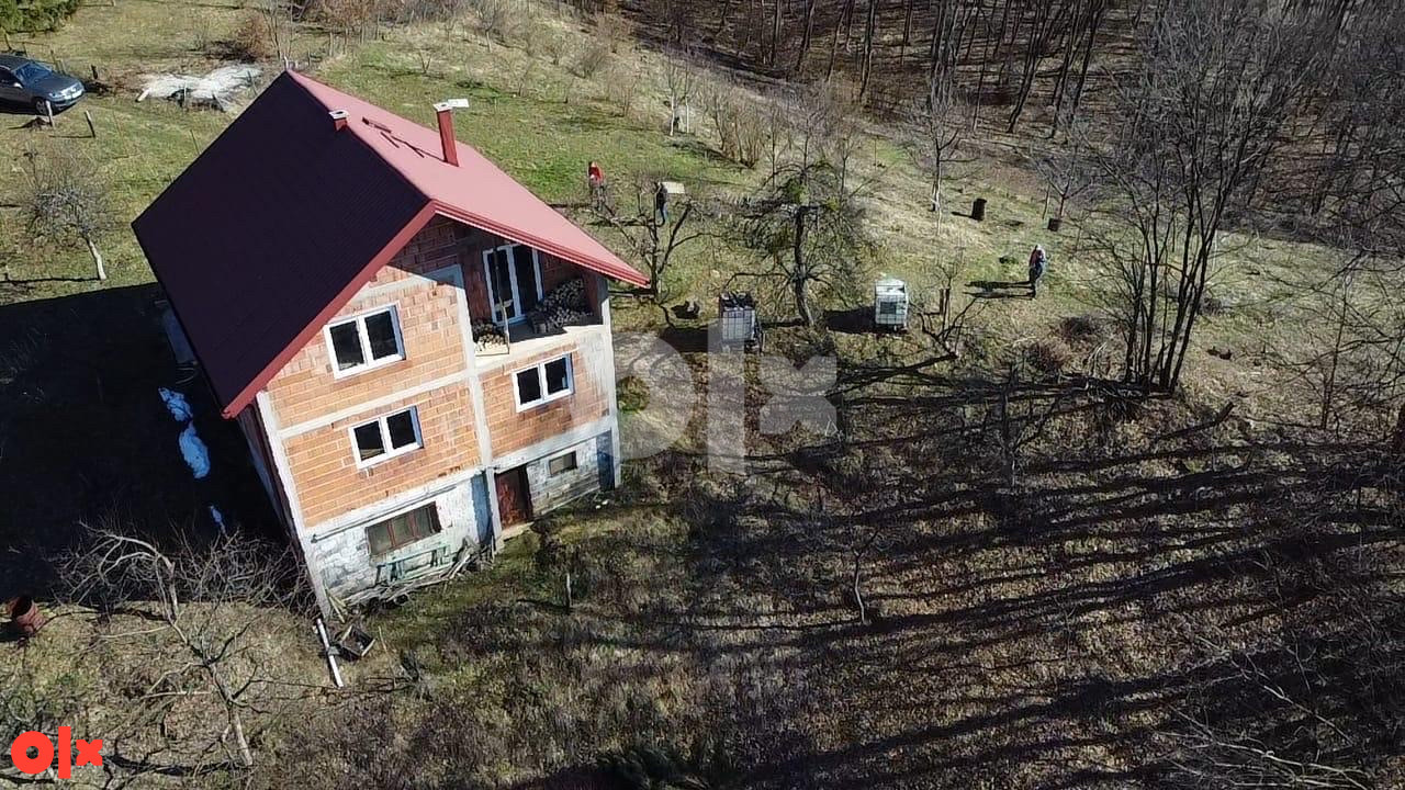 Kuća, zemljište 15 000 m2, Kobiljača, Gornji Azapovići 24