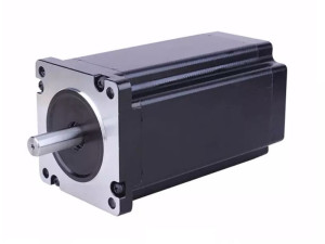 Step / stepper / koračni Motor NEMA 34, 5.5 A, 4.6 Nm