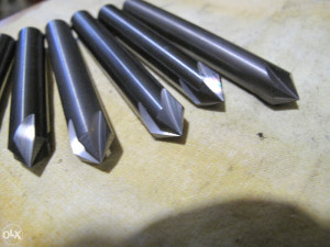 UPUSTAC  FI 10 HARD METAL