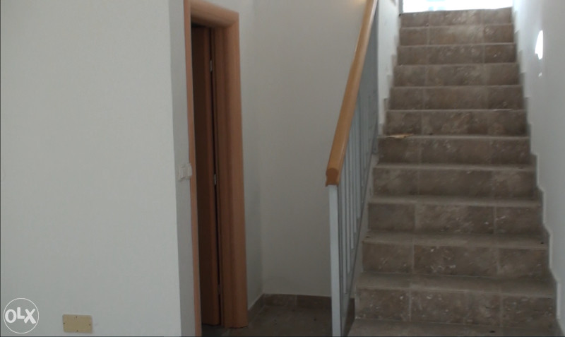 Iznajmljivanje/prodaja poslovnog prostora - Mostar 2