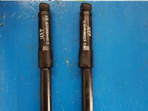 Jeep Commander 2008-zadnji amortizeri (ostali dijelovi)